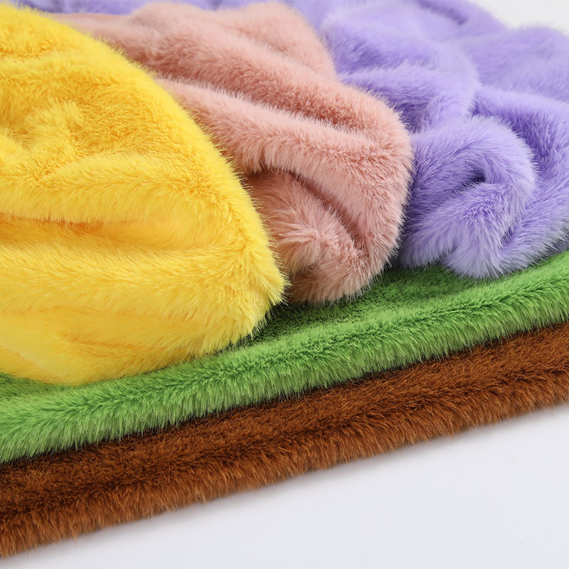 Sewing Garment - Tissu en fausse fourrure à poils